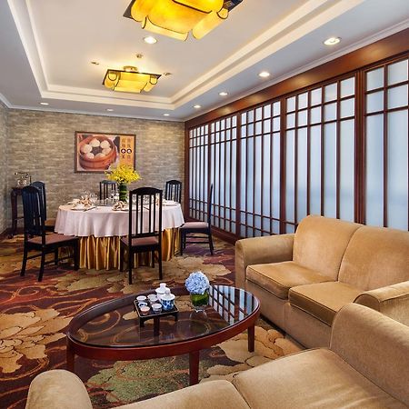 Kunming Jinjiang Hotel Buitenkant foto