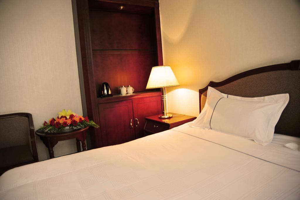 Kunming Jinjiang Hotel Buitenkant foto