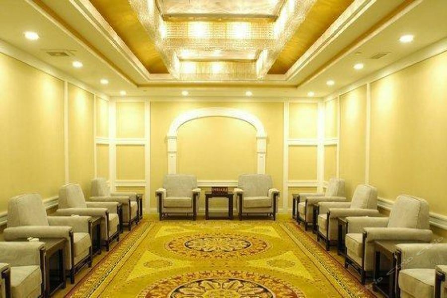 Kunming Jinjiang Hotel Buitenkant foto